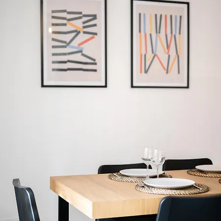 Val D'or, Moderne Et Famillial Pour 4 Personnes, Parking, Centre Gare Menton