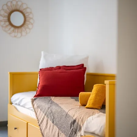 Val D'or, Moderne Et Famillial Pour 4 Personnes, Parking, Centre Gare Appartement Menton